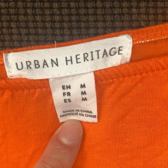 Orange crop top - Picture 2 of 2